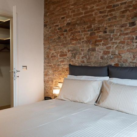 Appartamento Centro Storico Recinto Dei Nobili 3-Private Parking Asti Esterno foto